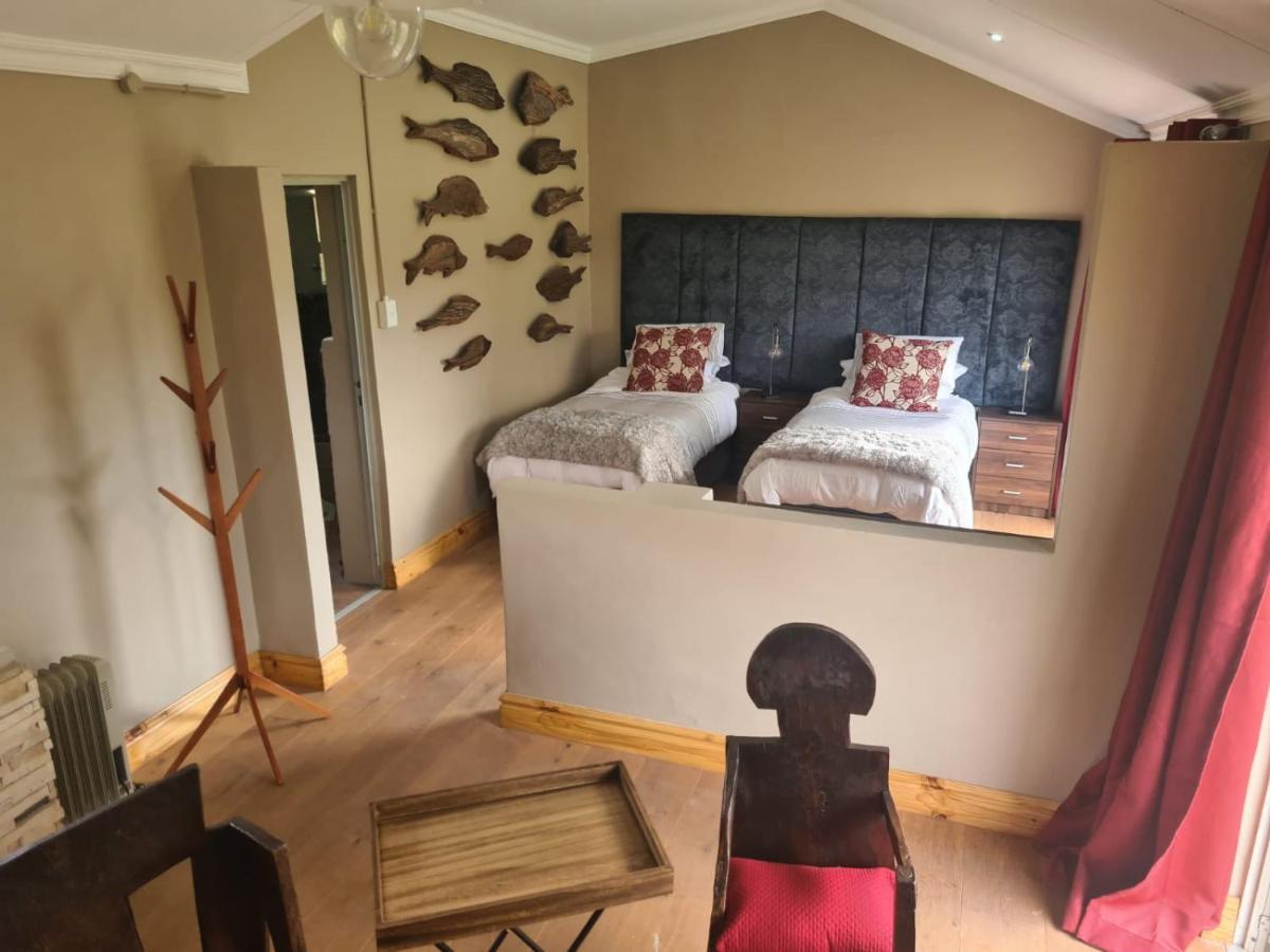 Wetlands Game Lodge Wakkerstroom Exteriör bild